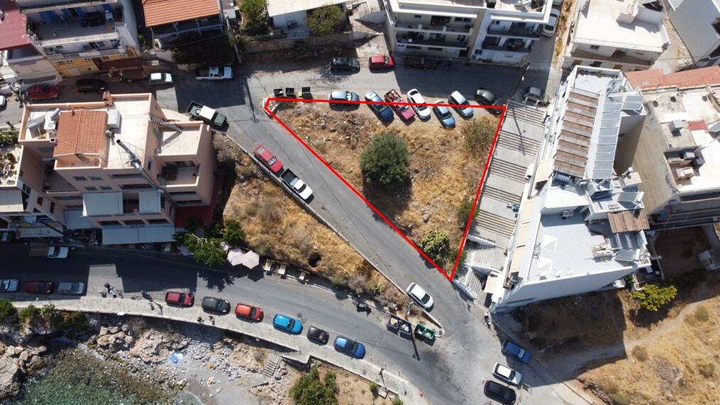 Grundstück in Heraklion, Griechenland, 400 m² - Foto 1