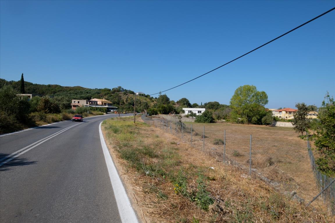 Terrain à Corfou, Grèce, 4 143 m² - image 1