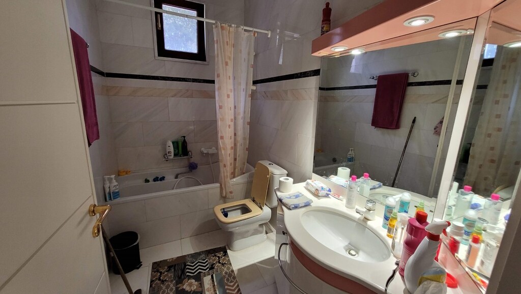 Villa in Thessaloniki, Griechenland, 1 050 m² - Foto 1