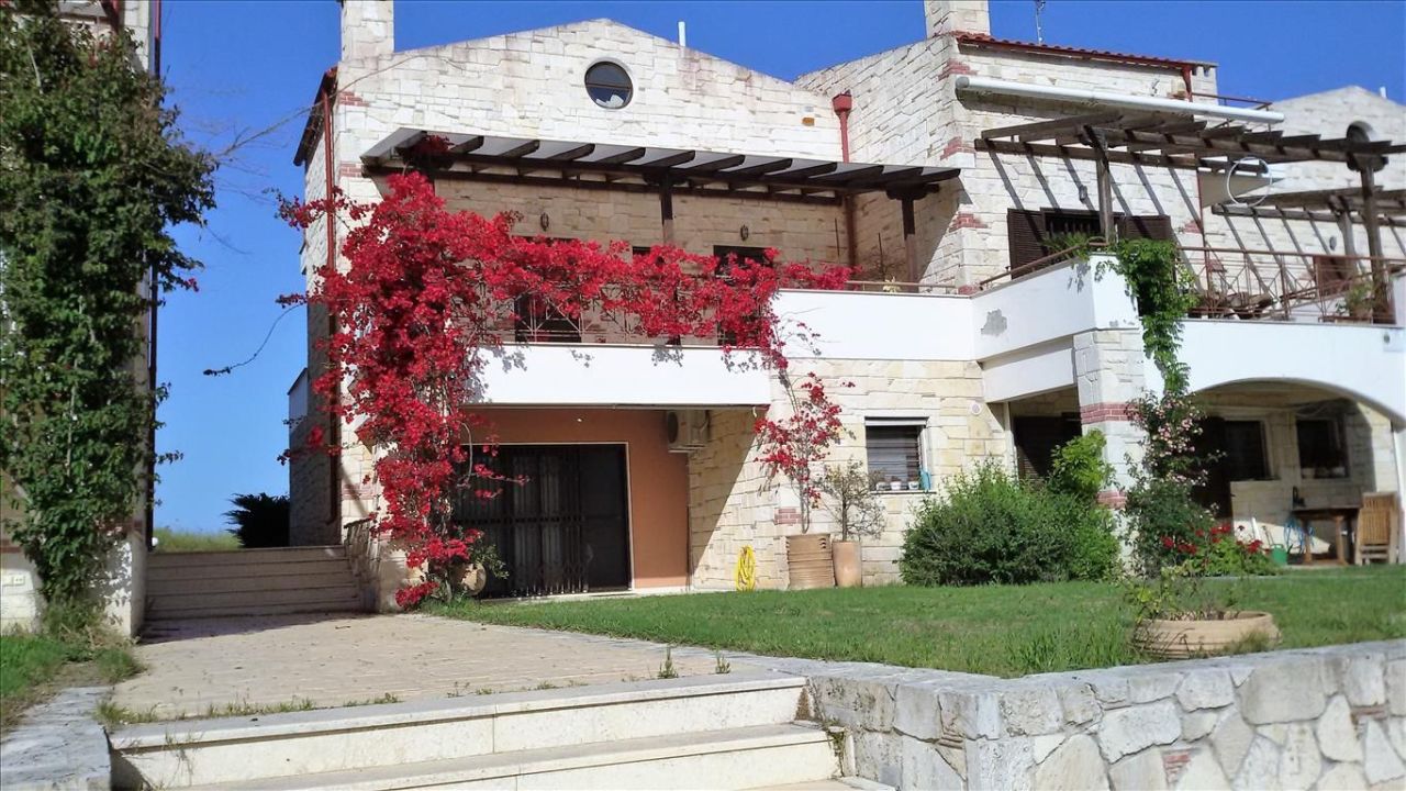 Maisonette in Kassandra, Greece, 134 m² - picture 1