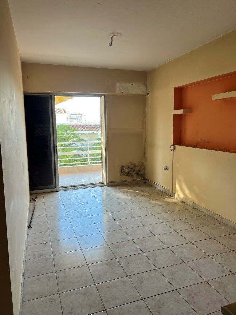Flat in Athens, Greece, 87 m² - picture 1