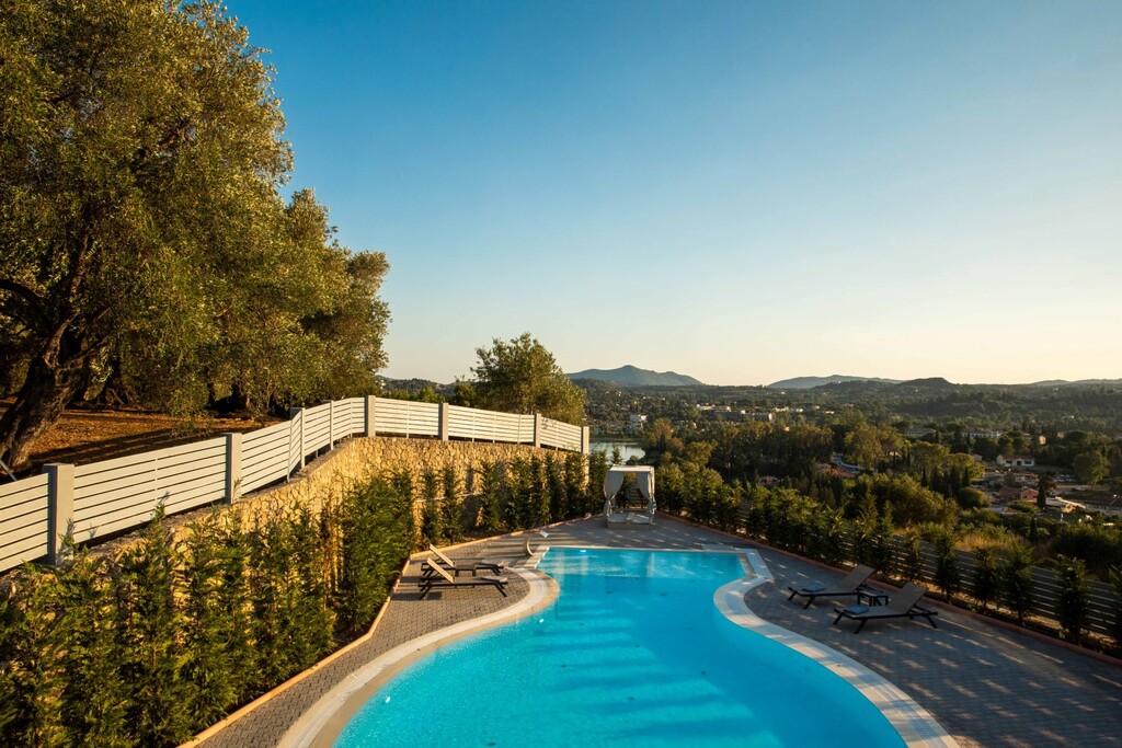 Villa in Korfu, Griechenland, 436 m² - Foto 1