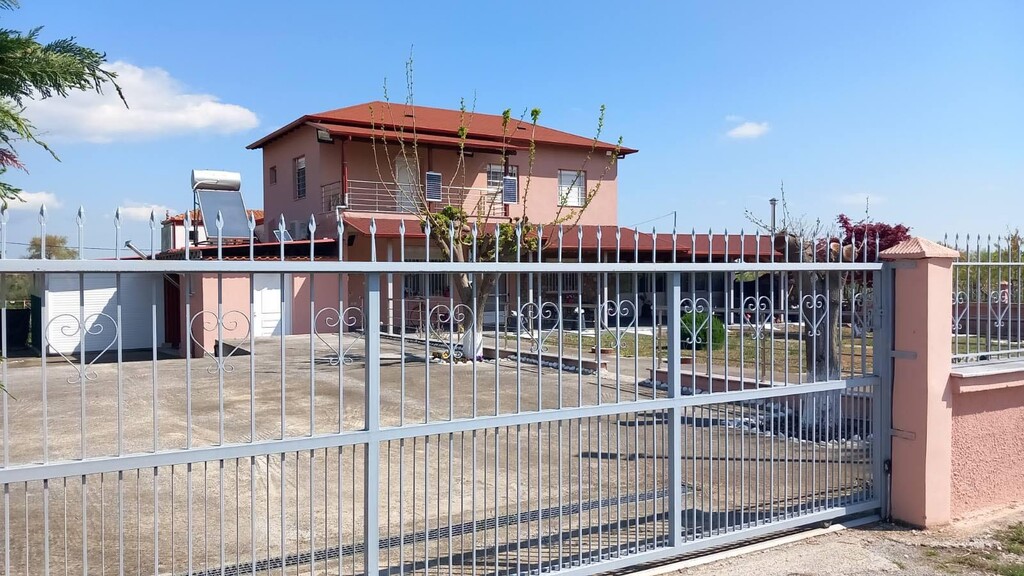 Maison à Olympiaki Akti, Grèce, 160 m² - image 1