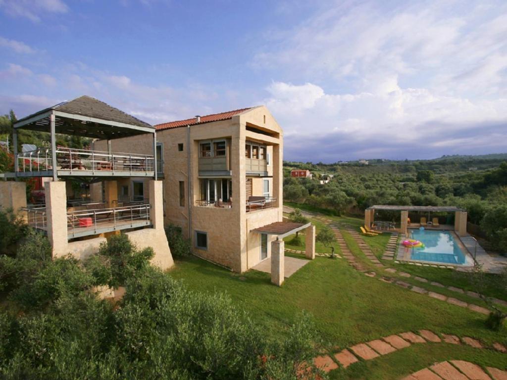 Villa en Heraclión, Grecia, 350 m² - imagen 1