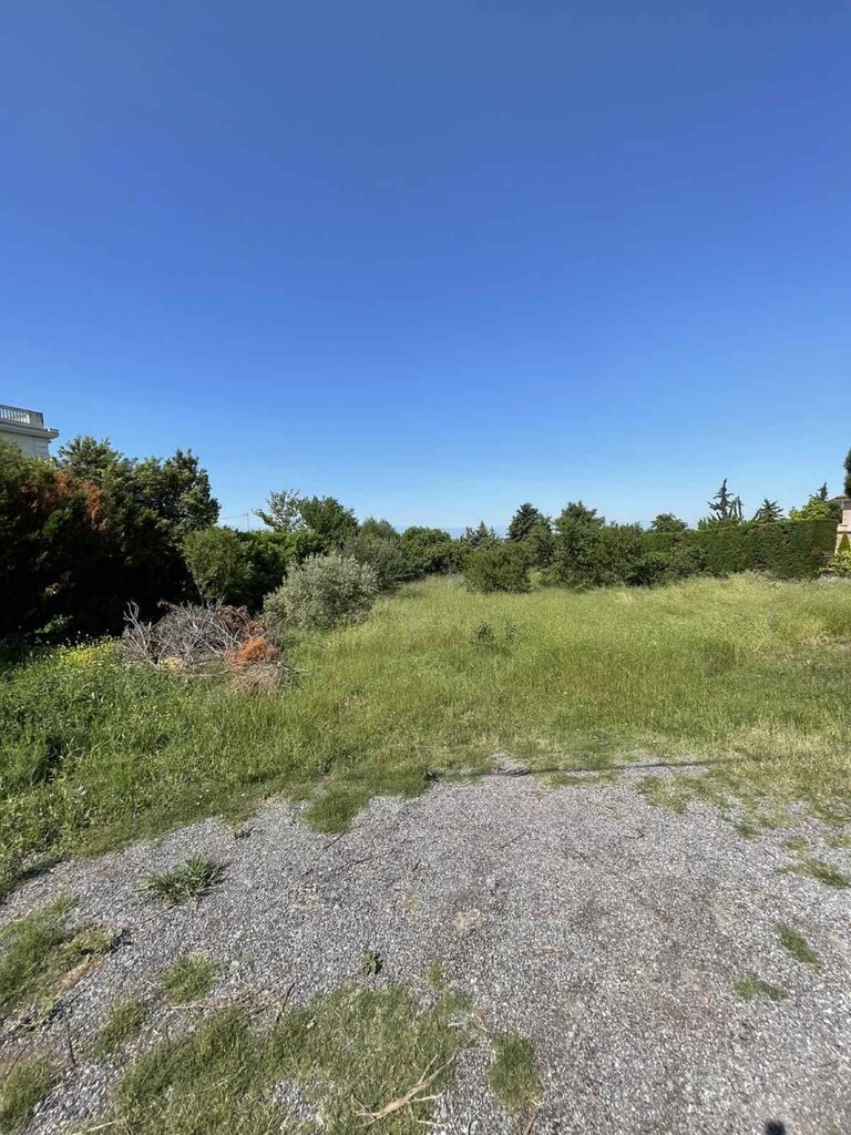 Land in Thessaloniki, Greece, 2 139 m² - picture 1