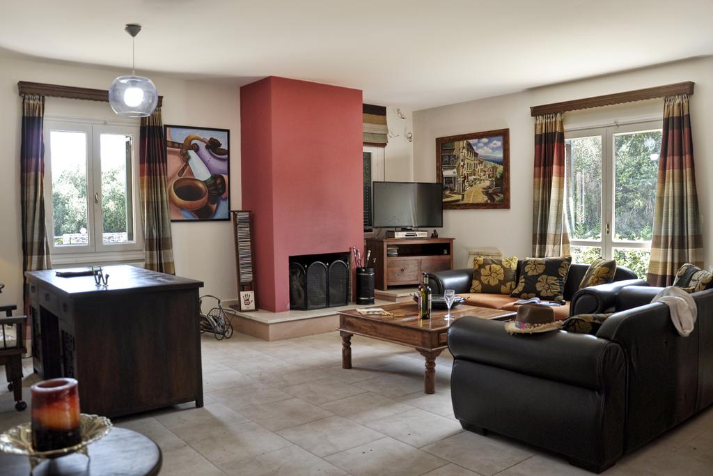 Villa à Corfou, Grèce, 270 m² - image 1