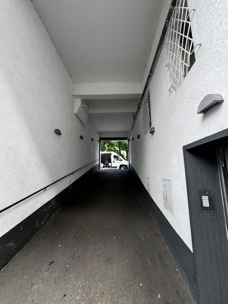 Commercial apartment building in Remscheid, Germany, 1 059 m² - picture 10