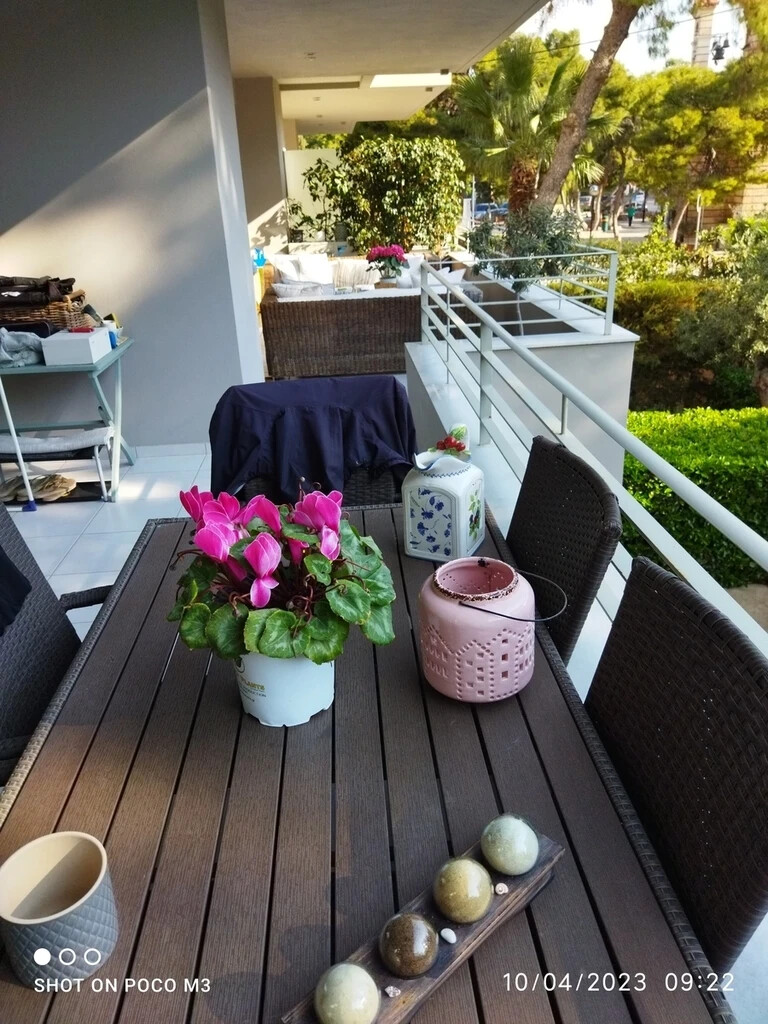 Flat in Athens, Greece, 70 m² - picture 1