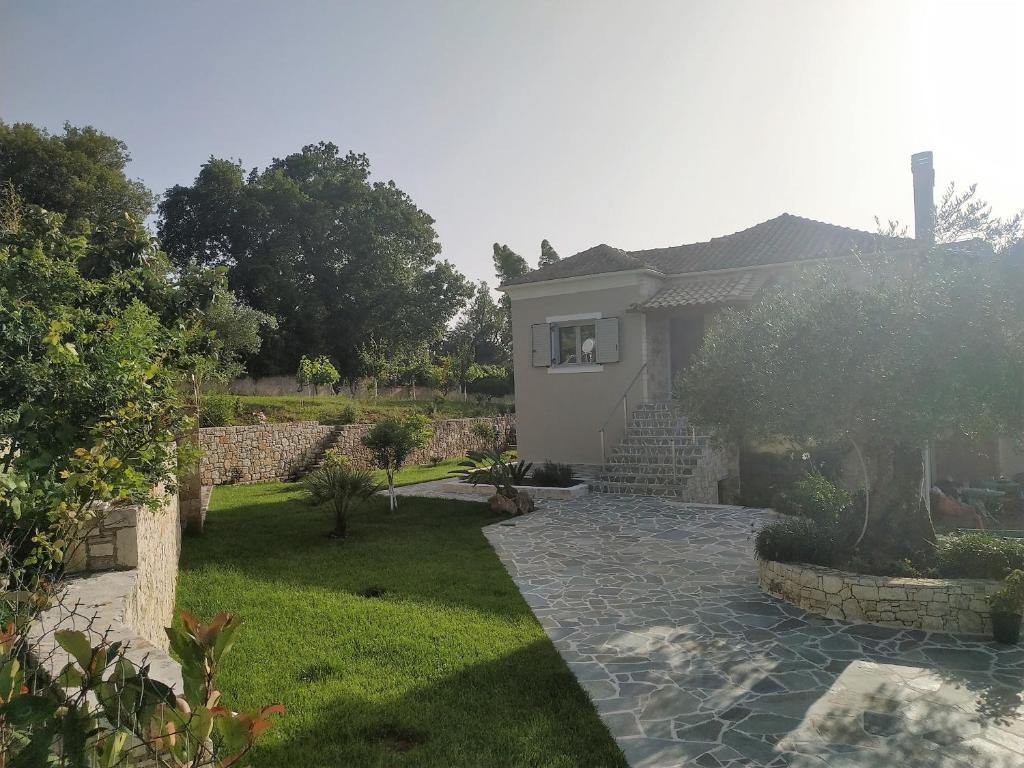 Villa à Corfou, Grèce, 340 m² - image 1