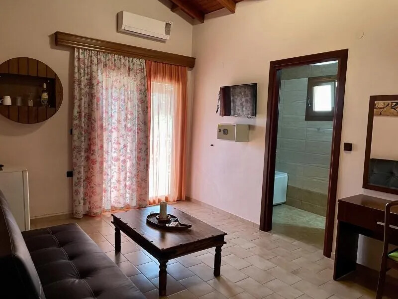 Hotel en Tasos, Grecia, 837 m² - imagen 8