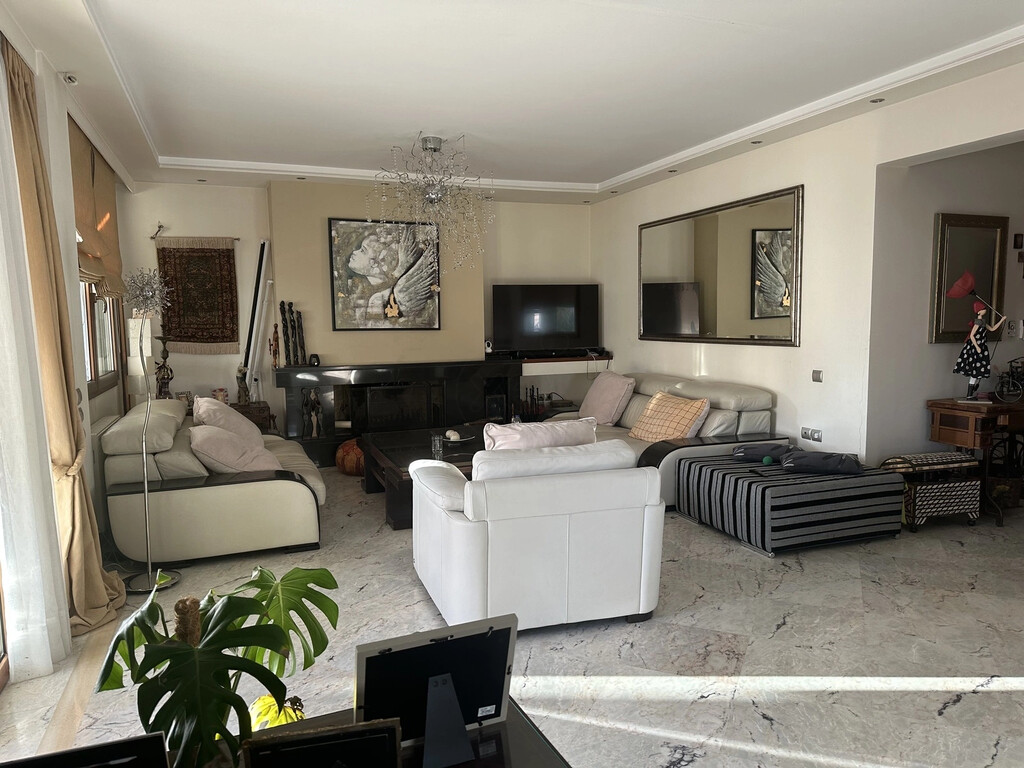 Piso en Atenas, Grecia, 148 m² - imagen 1