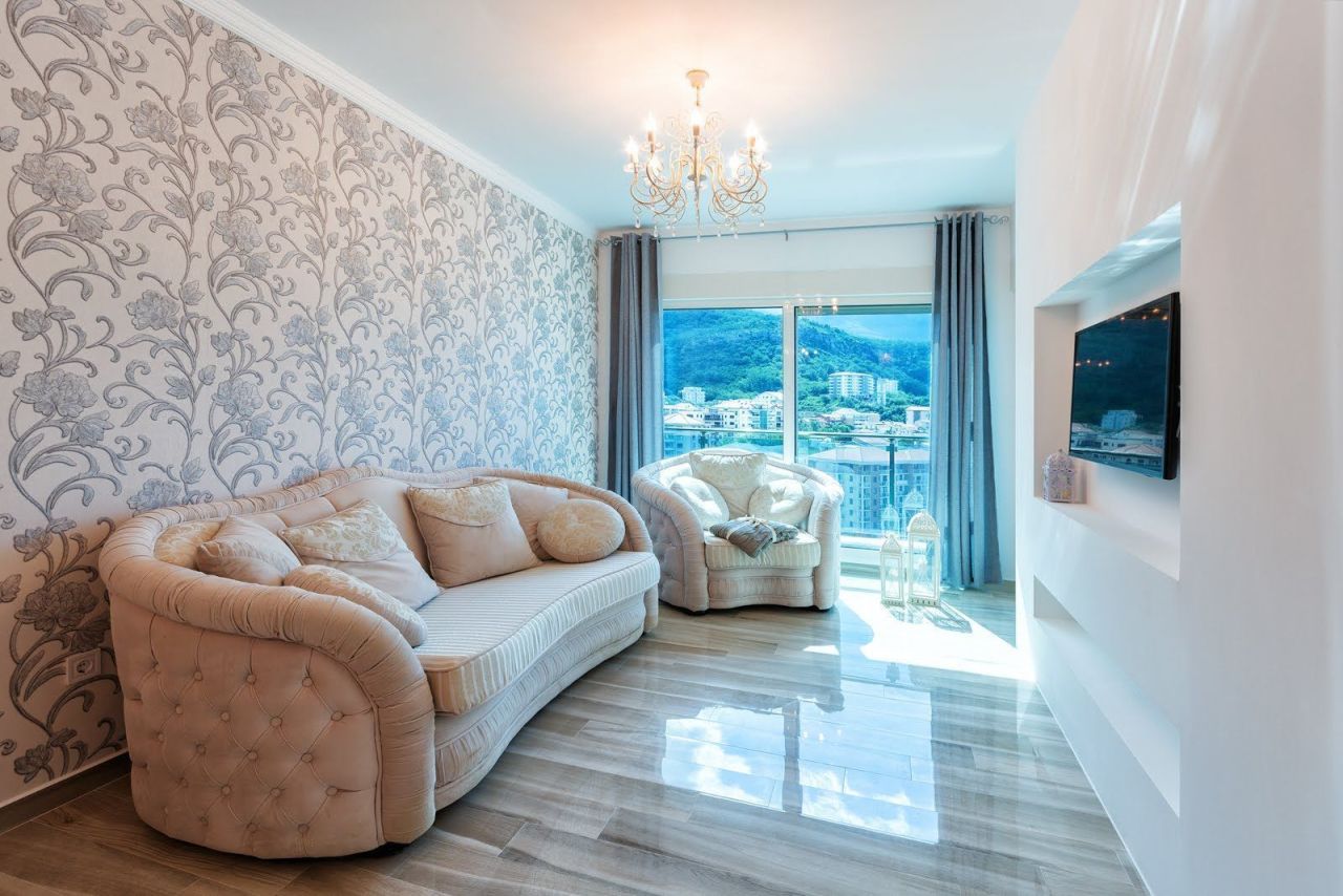 Piso en Becici, Montenegro, 61 m² - imagen 1