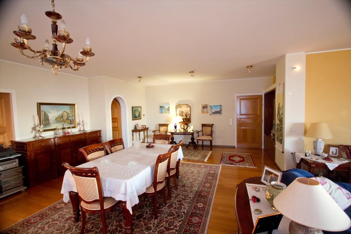 Piso en Atenas, Grecia, 200 m² - imagen 4