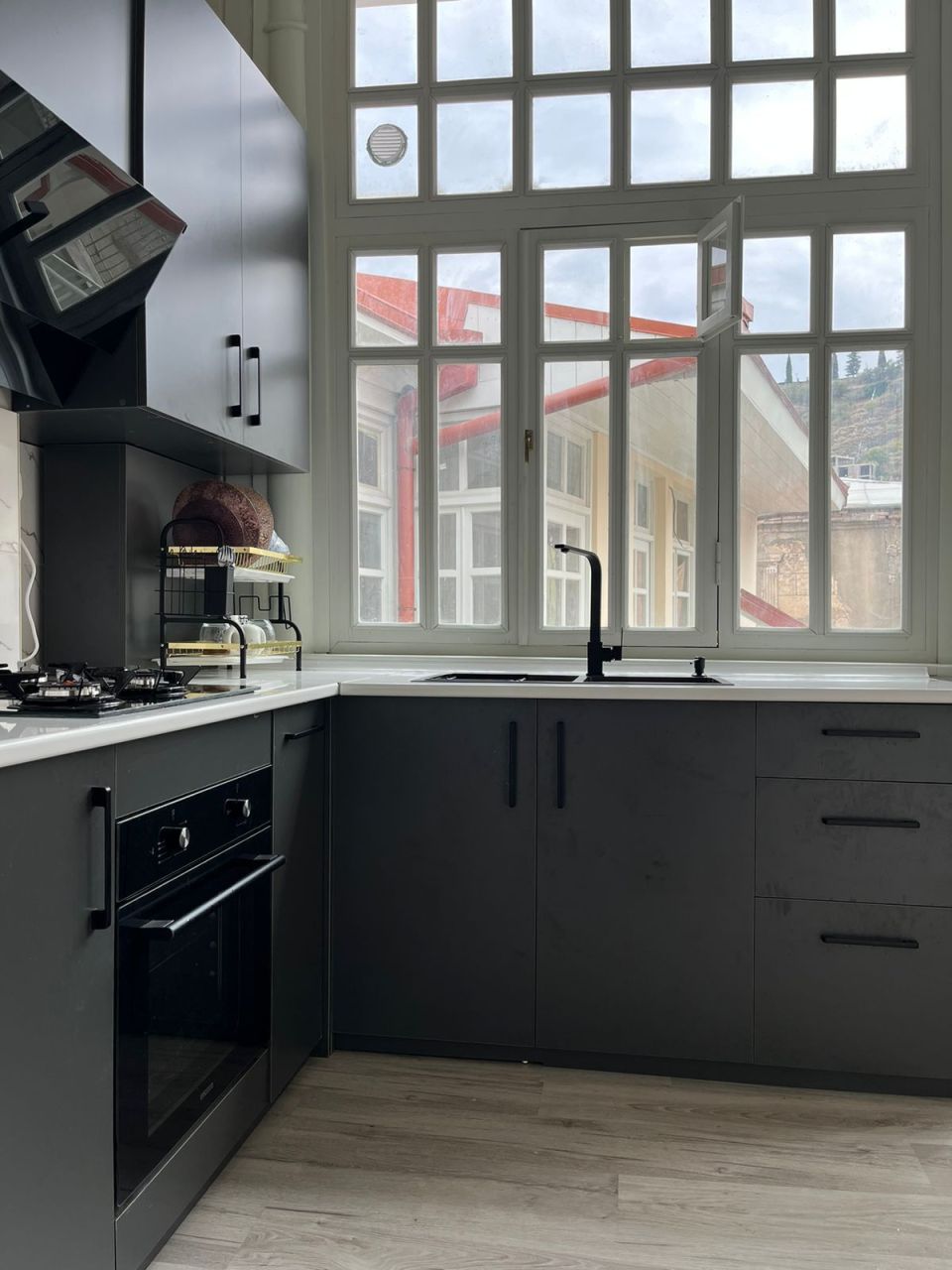 Wohnung in Tiflis, Georgien, 160 m² - Foto 1