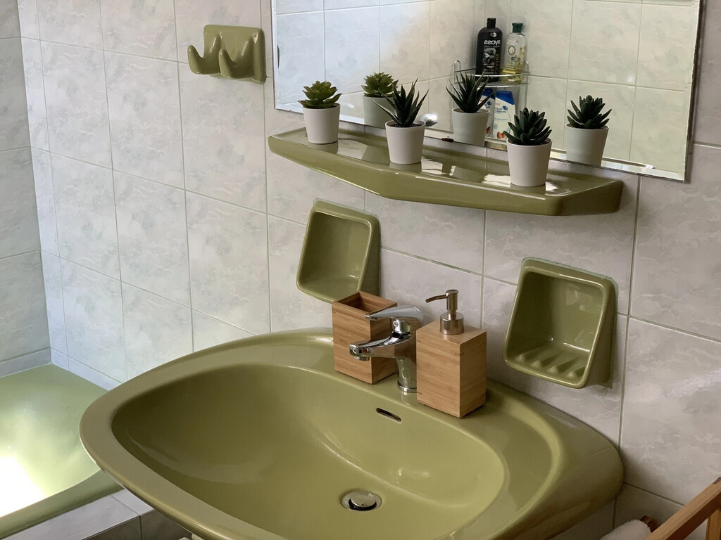 Flat in Loutraki, Greece, 89 m² - picture 12