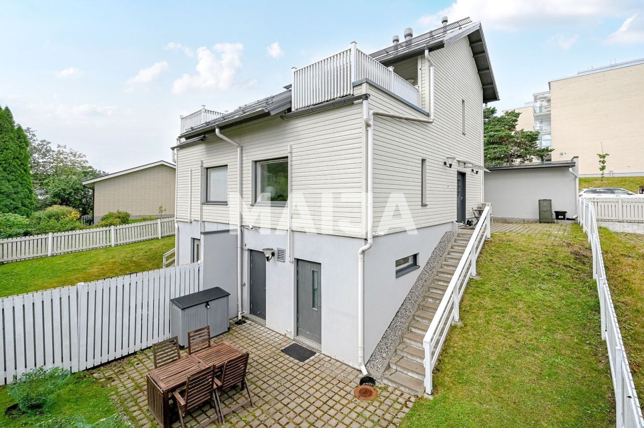Haus in Helsinki, Finnland, 72 m² - Foto 1