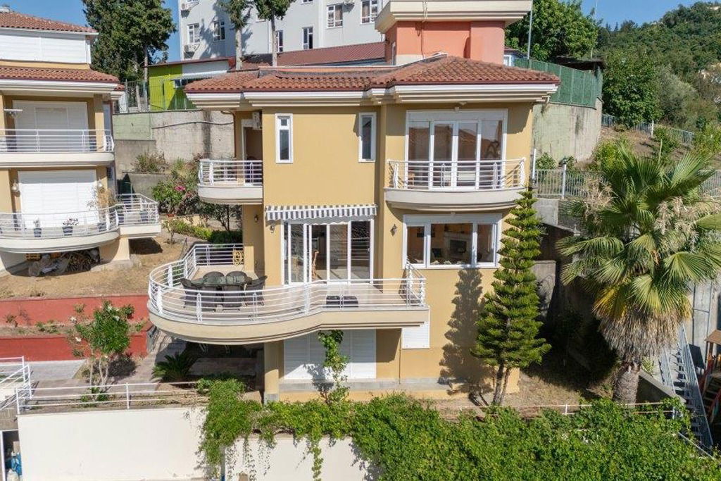 Villa à Alanya, Turquie, 250 m² - image 1