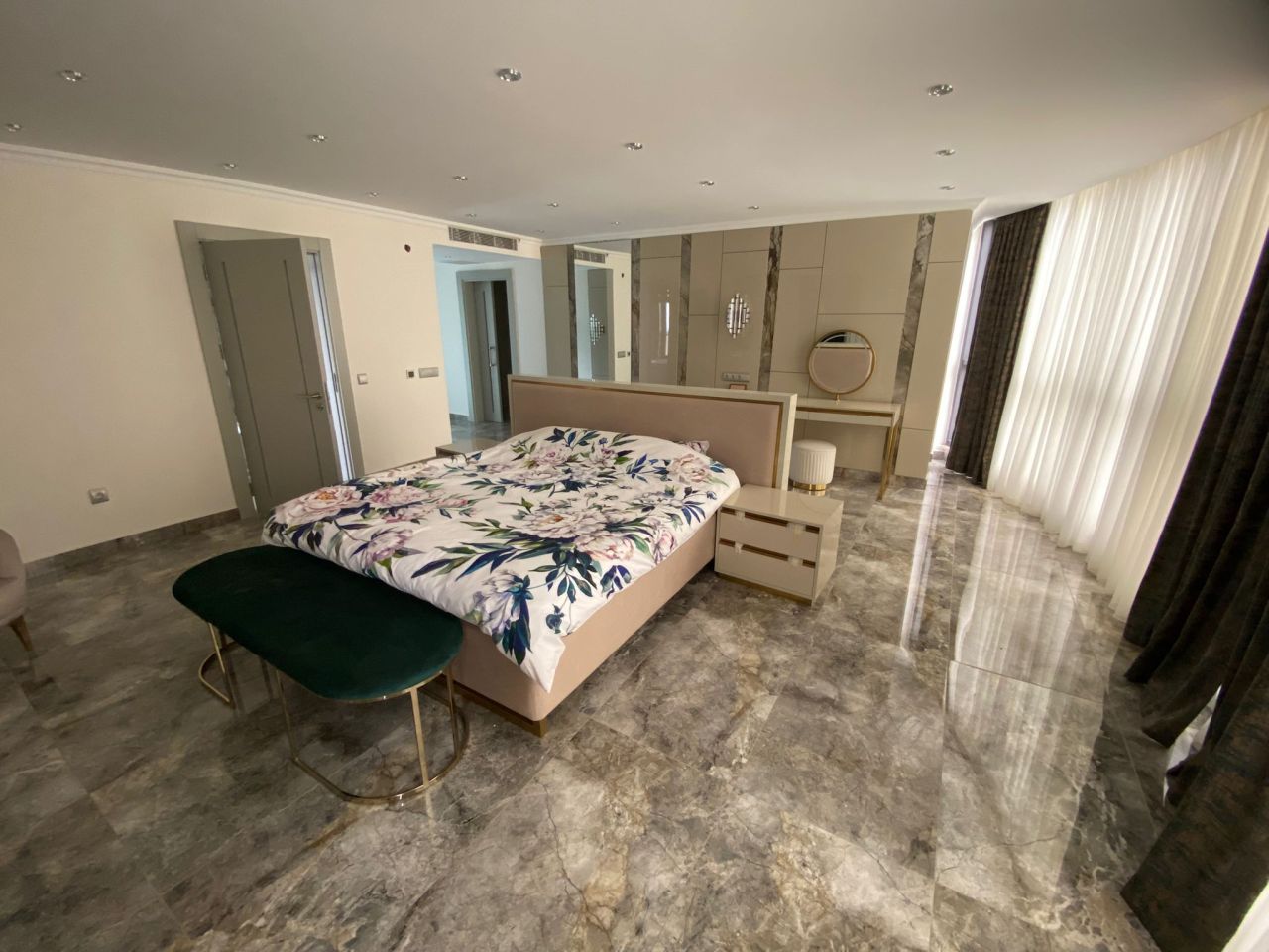 Villa en Alanya, Turquia, 1 000 m² - imagen 6