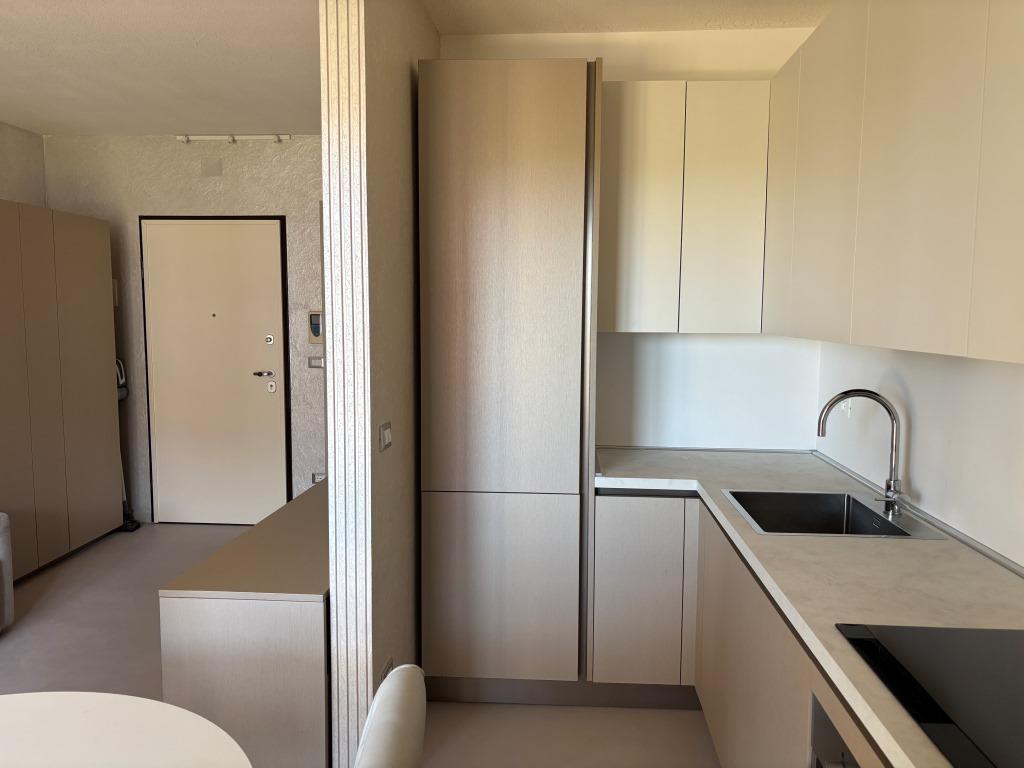 Flat in Montesilvano, Italy, 61 m² - picture 8