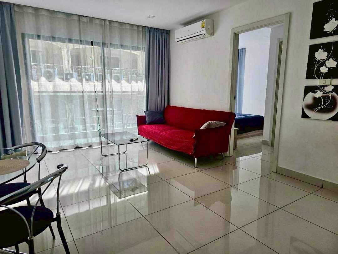 Piso en Pattaya, Tailandia, 54.7 m² - imagen 1
