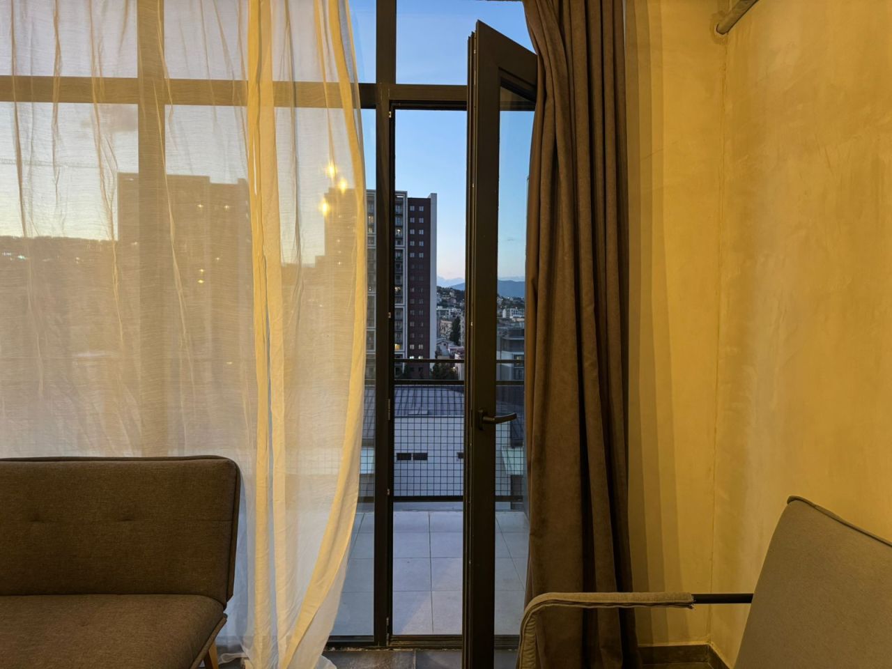 Appartement à Tbilissi, Géorgie, 57 m² - image 4