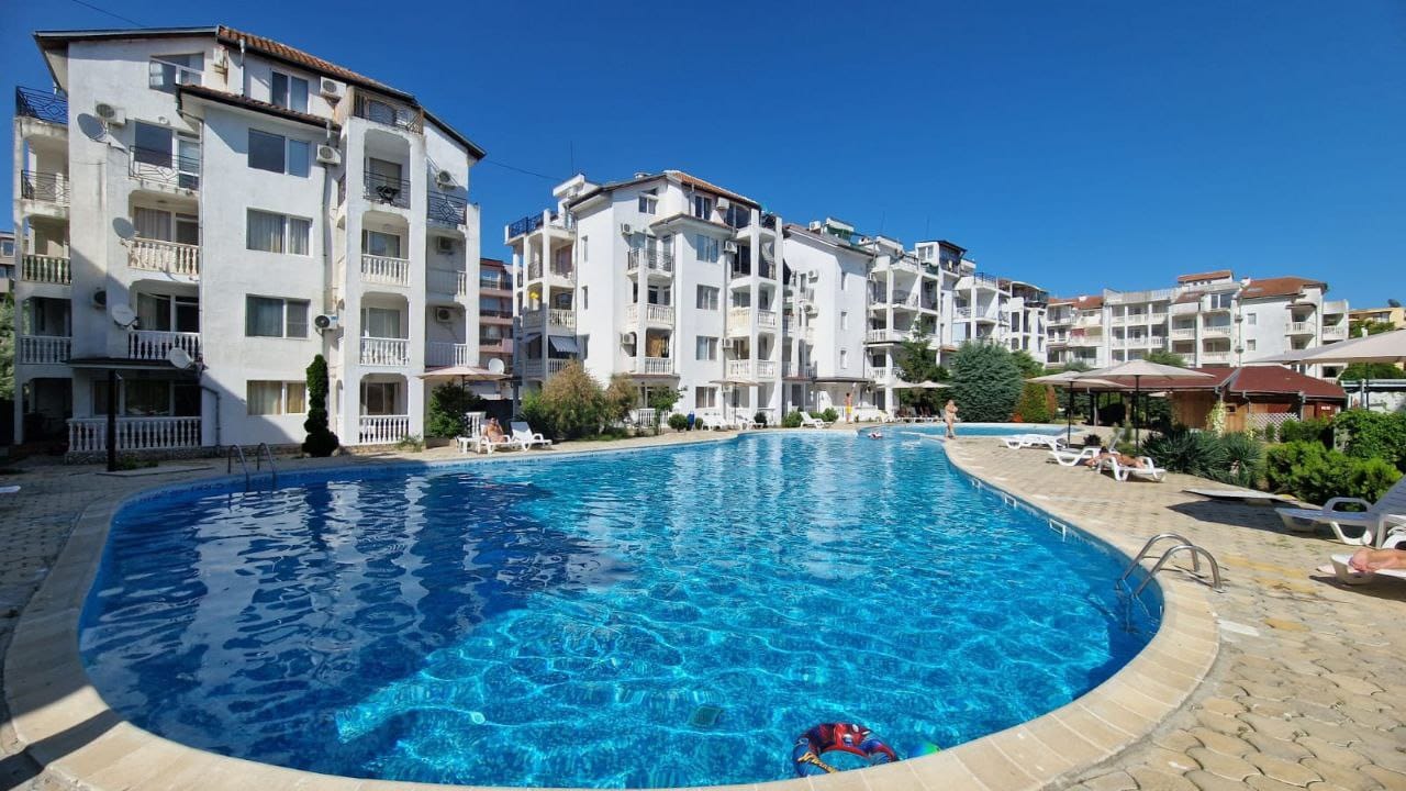 Appartement à Slantchev Briag, Bulgarie, 54 m² - image 1
