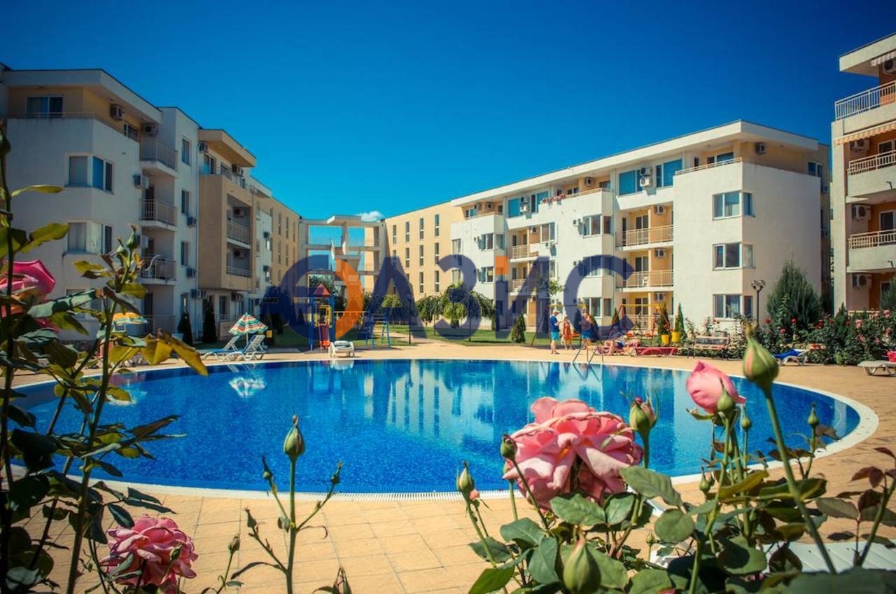 Appartement à Slantchev Briag, Bulgarie, 58 m² - image 9