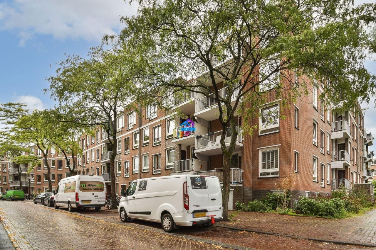 Apartamento en Ámsterdam, Países Bajos, 56 m² - imagen 1