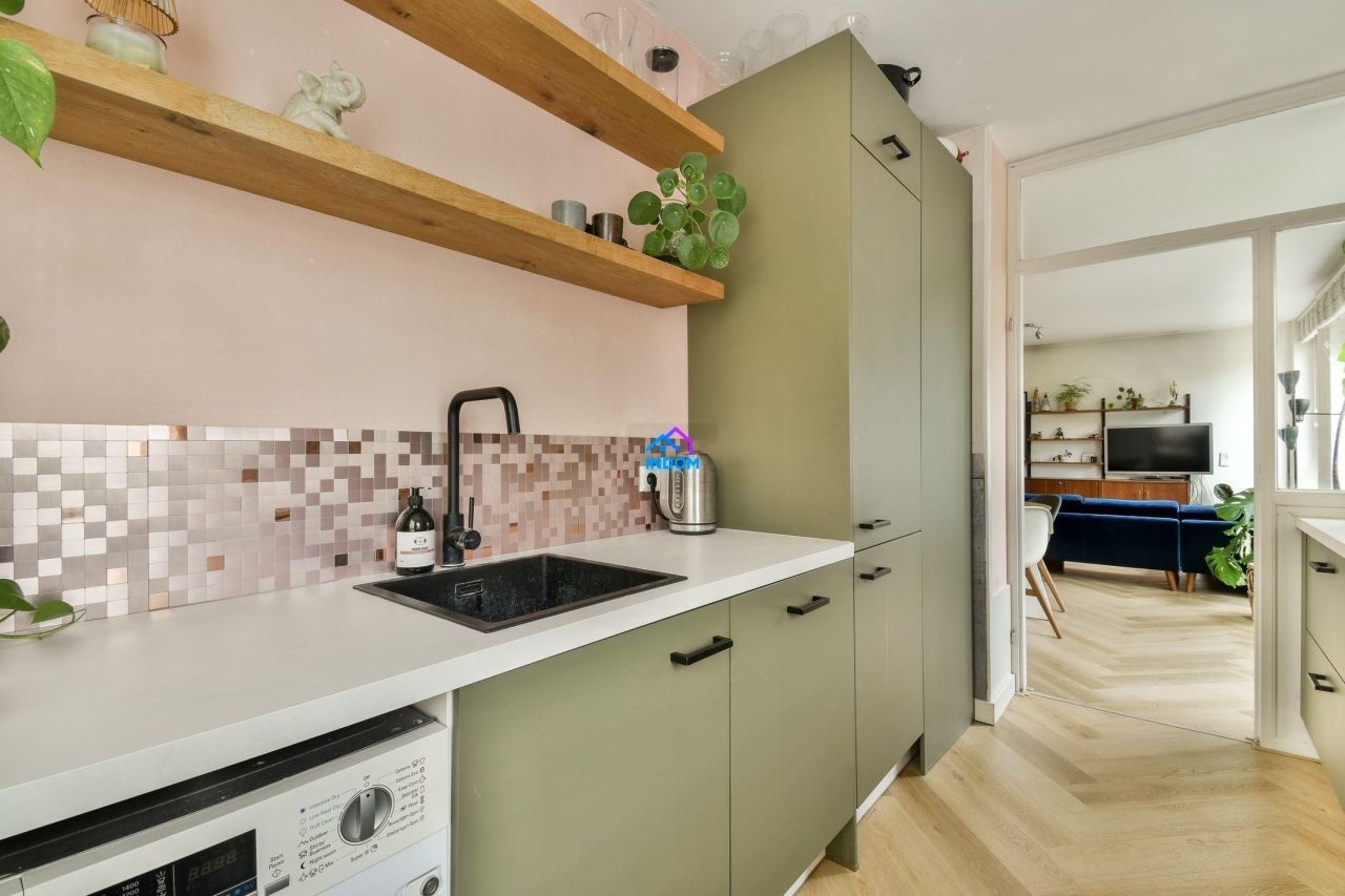 Apartment in Amsterdam, Netherlands, 56 m² - picture 7