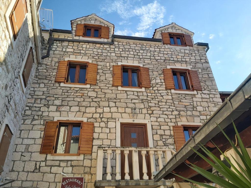 Hotel Supetar, Croacia, 450 m² - imagen 1