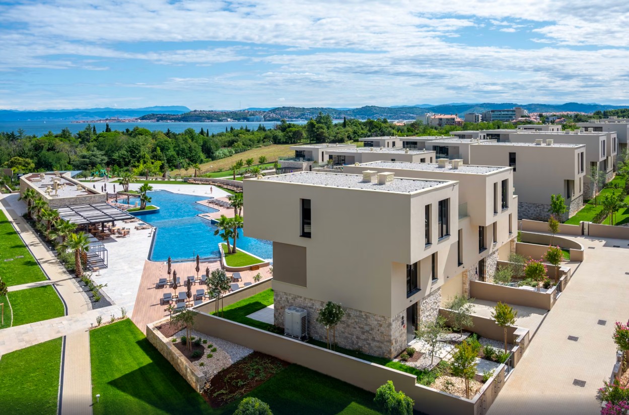 Villa à Savudrija, Croatie, 280 m² - image 1