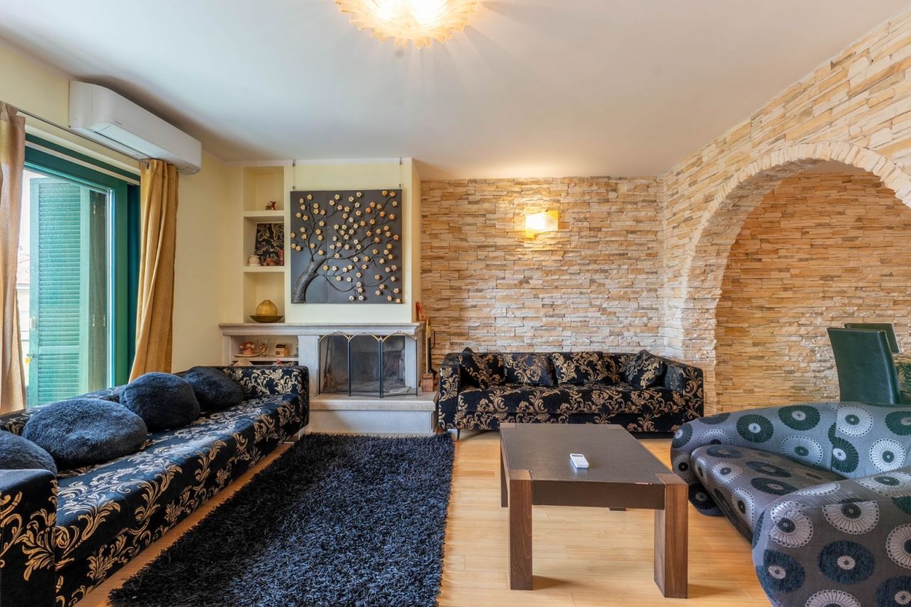 Villa a Opatija, Croazia, 261 m² - foto 5