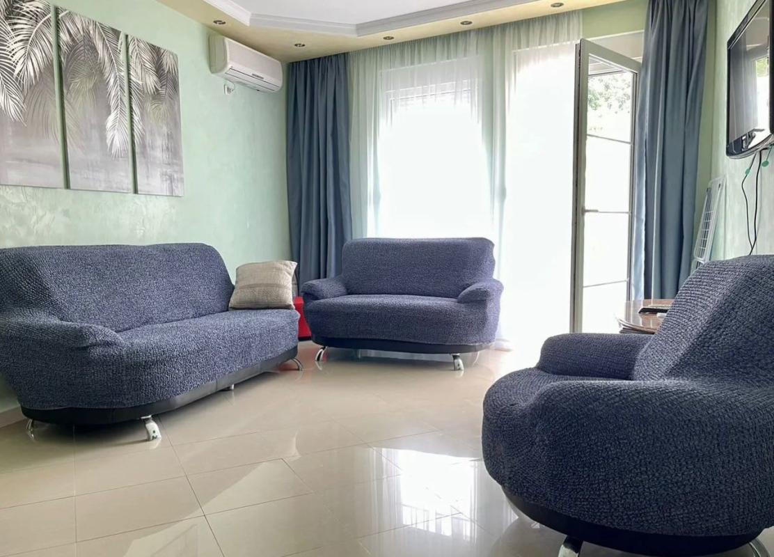 Wohnung in Rafailovici, Montenegro, 72 m² - Foto 1