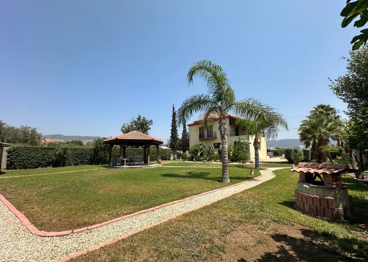 Villa in Limassol, Zypern, 250 m² - Foto 1