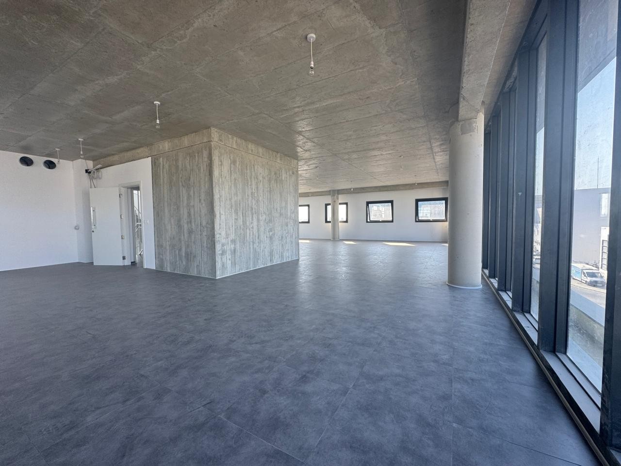 Ufficio a Limassol, Cipro, 1 000 m² - foto 1