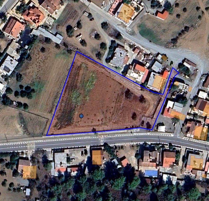 Terrain à Larnaca, Chypre, 5 245 m² - image 1
