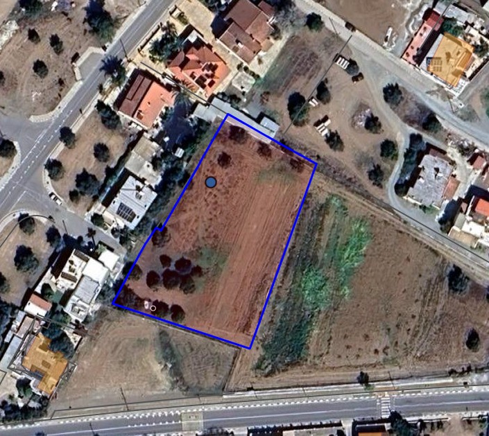 Terrain à Larnaca, Chypre, 3 345 m² - image 1