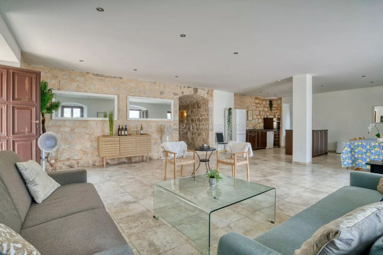 Appartement à Prcanj, Monténégro, 130 m² - image 3