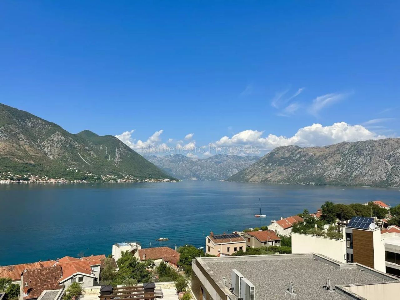 Apartment in Dobrota, Montenegro, 168 m² - Foto 2