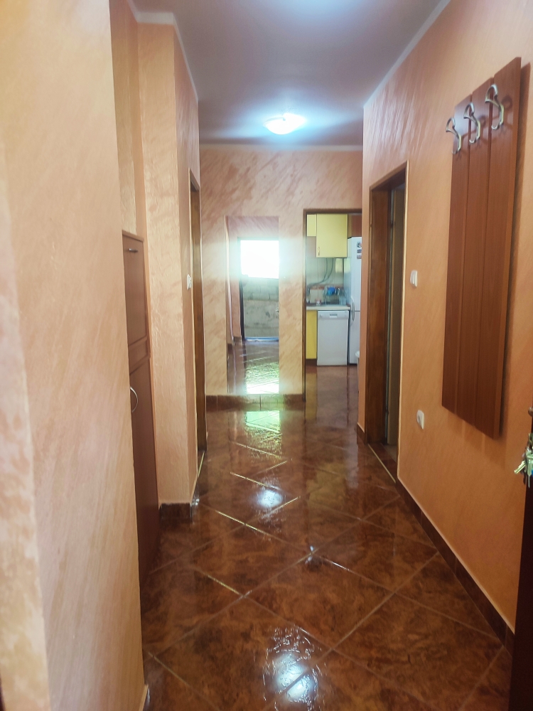 Casa a Nikšić, Montenegro, 360 m² - foto 6