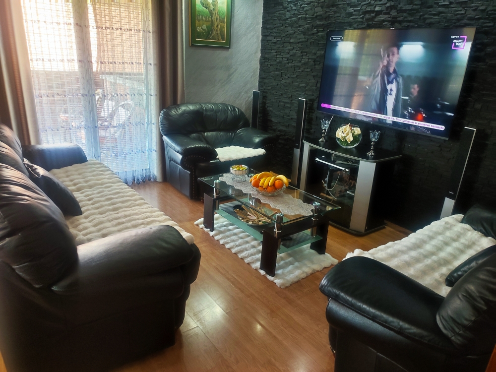 Casa a Nikšić, Montenegro, 360 m² - foto 12