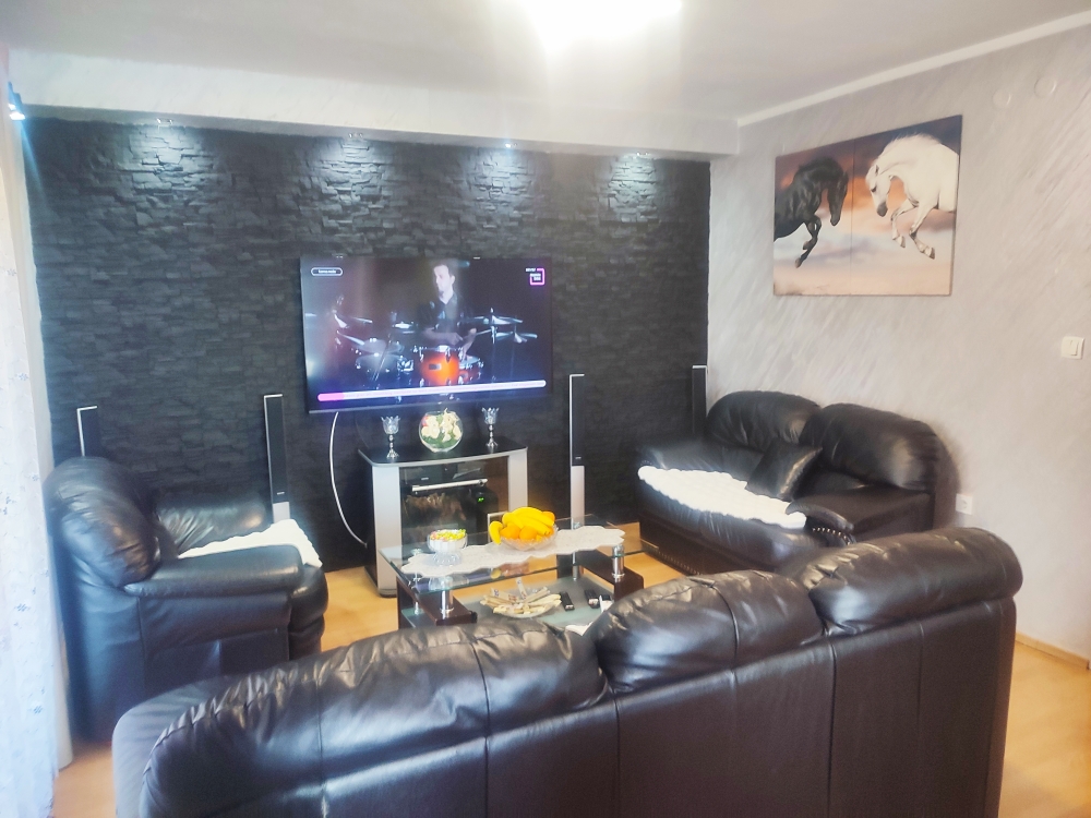 Casa a Nikšić, Montenegro, 360 m² - foto 14