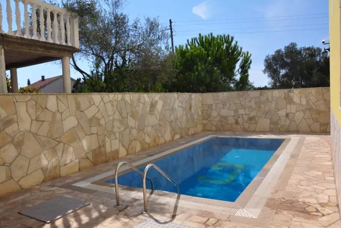 Hotel en Luštica, Montenegro, 300 m² - imagen 3