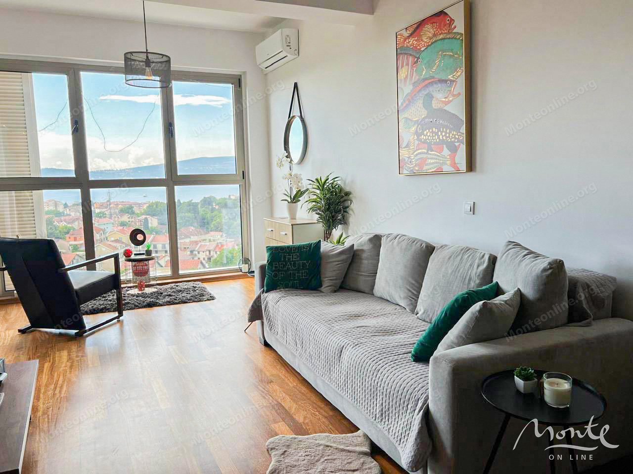 Appartement à Tivat, Monténégro, 56 m² - image 1