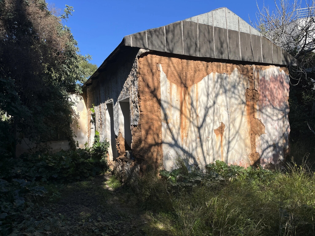 Land in Athens, Greece, 650 m² - picture 11