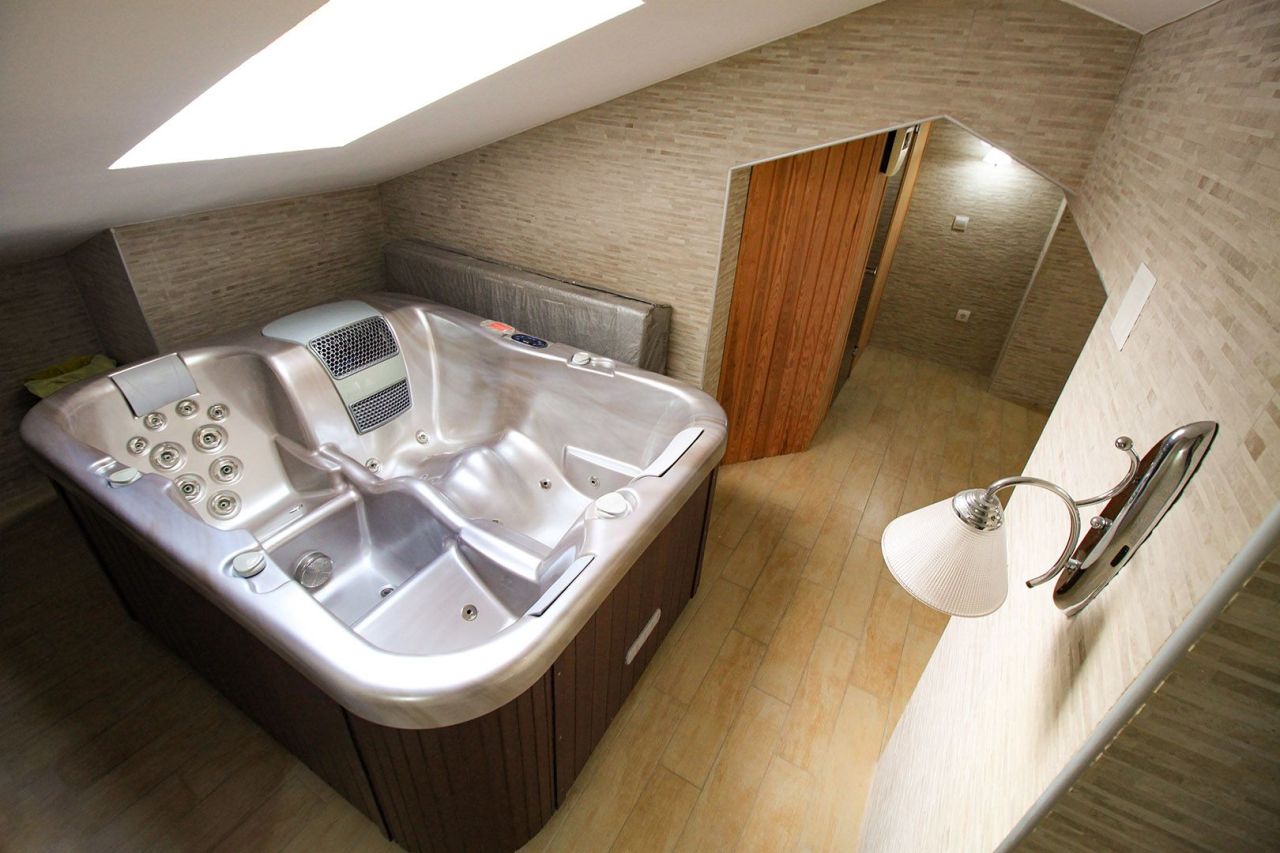 Appartement à Herceg-Novi, Monténégro, 112 m² - image 7