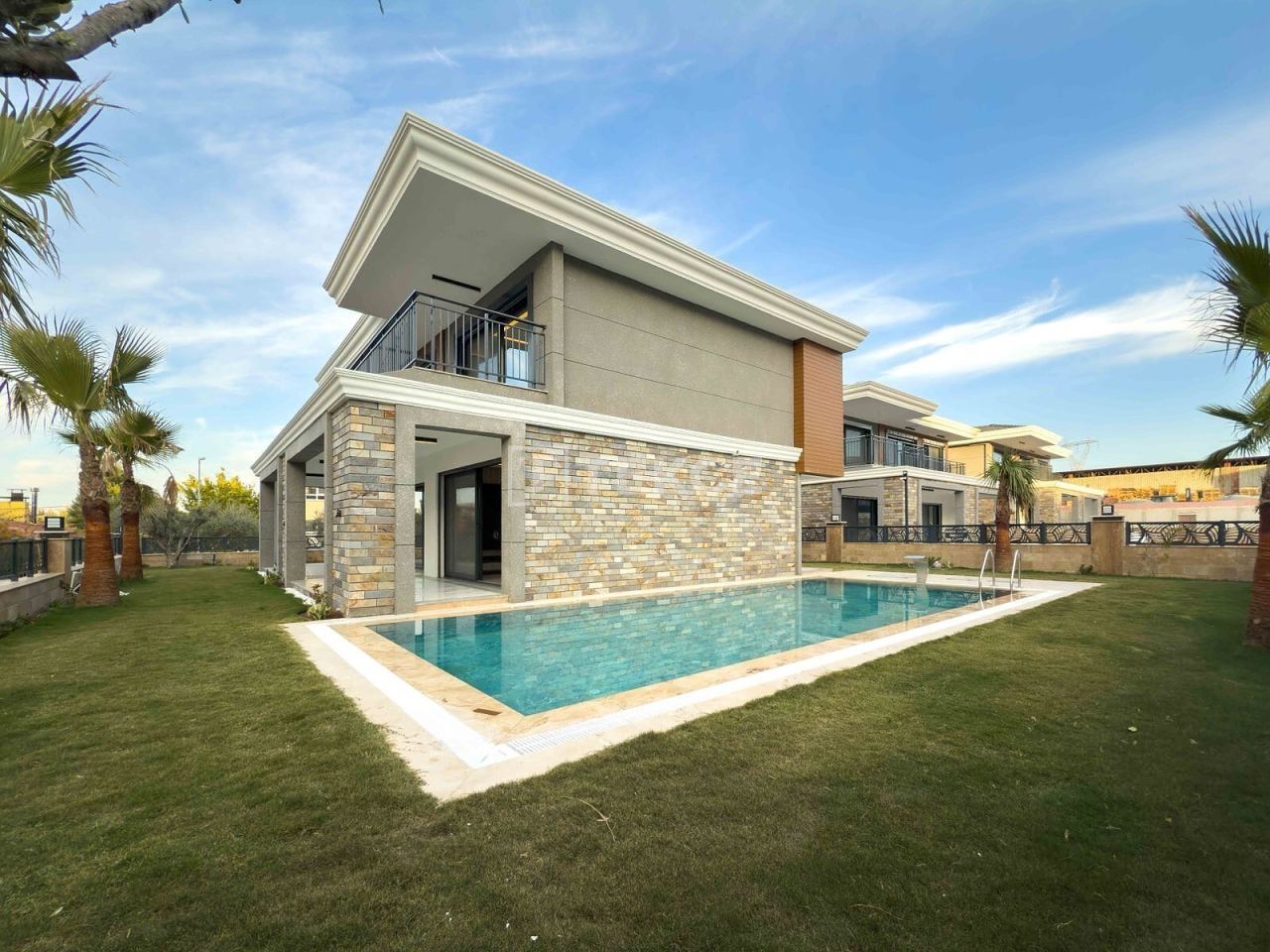 Villa en Kusadasi, Turquia, 250 m² - imagen 1