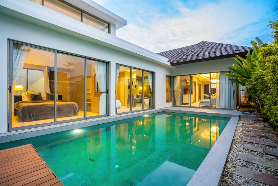Villa in Insel Phuket, Thailand, 320 m² - Foto 1