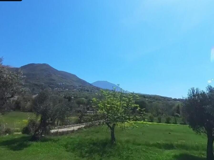 Terrain à Šušanj, Monténégro, 1 189 m² - image 1