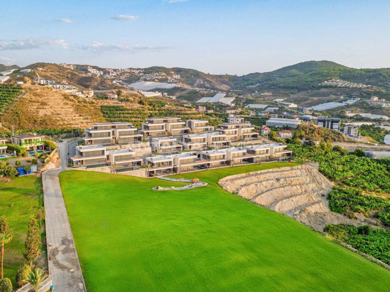 Villa en Alanya, Turquia, 240 m² - imagen 1